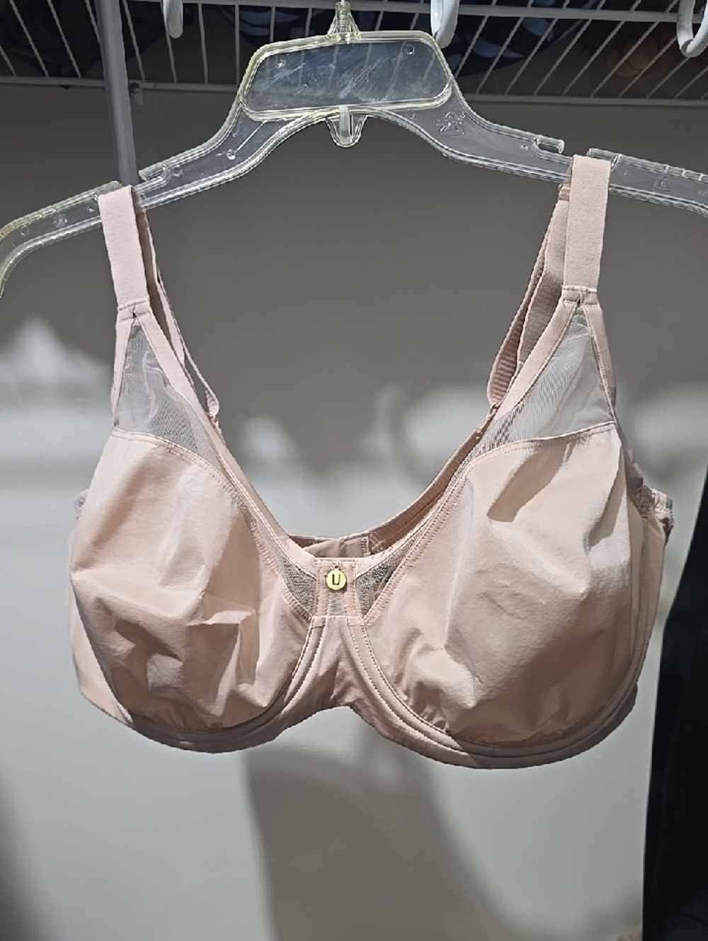 Supportive Underwire Bra in Blush Pink